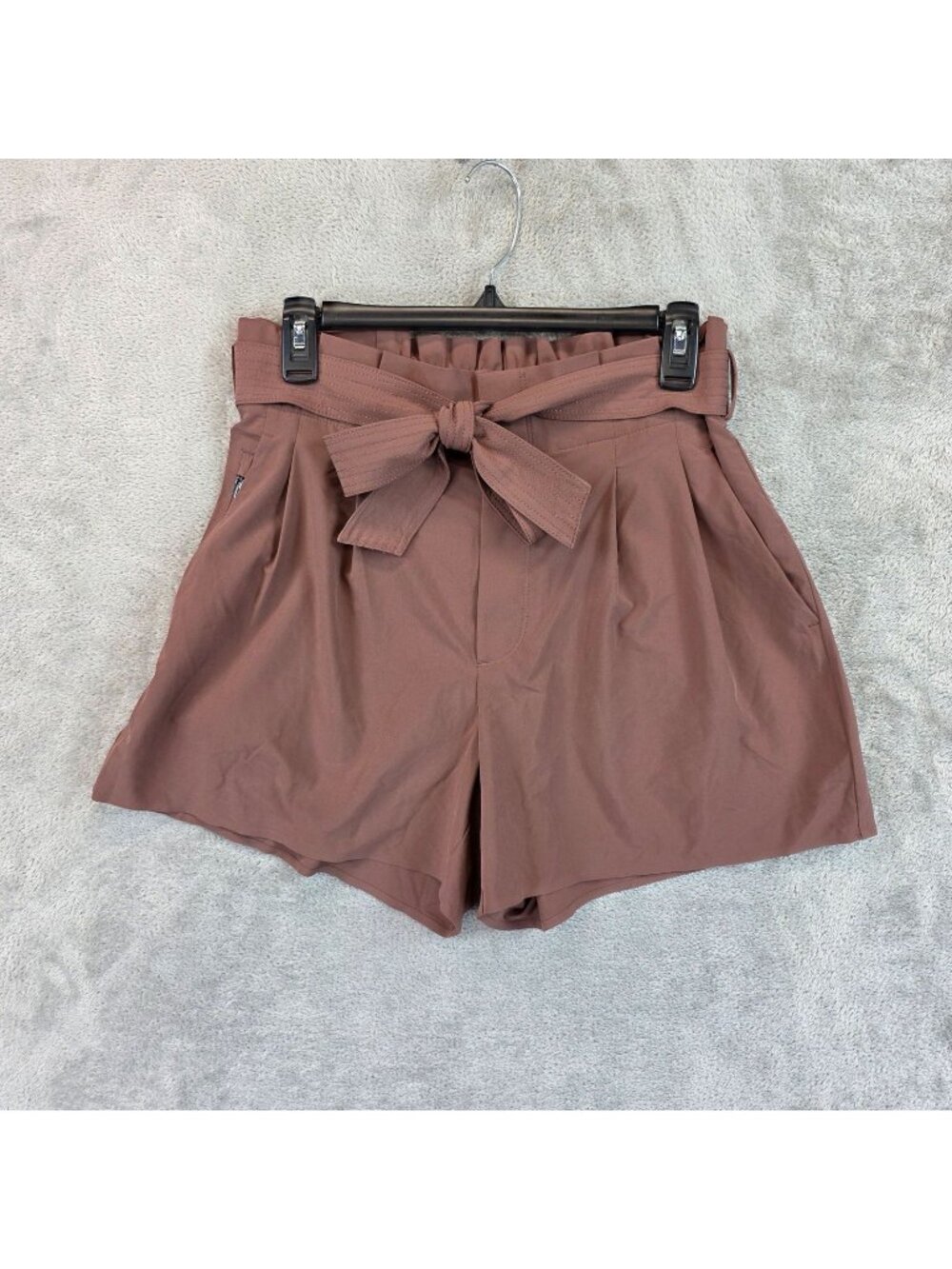 Athleta Shorts Womens 10 Brown Skyline Short II Belted Paperbag Waist Stretch